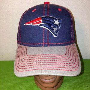 Brand New NFL Team Apparel New England Patriots Hat Strapback adjustable blue